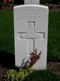 Klagenfurt War Cemetery - Pond, G F